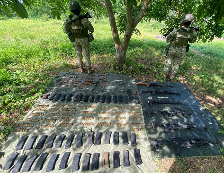 Grupo armado tenía un campamento con miles de cartuchos