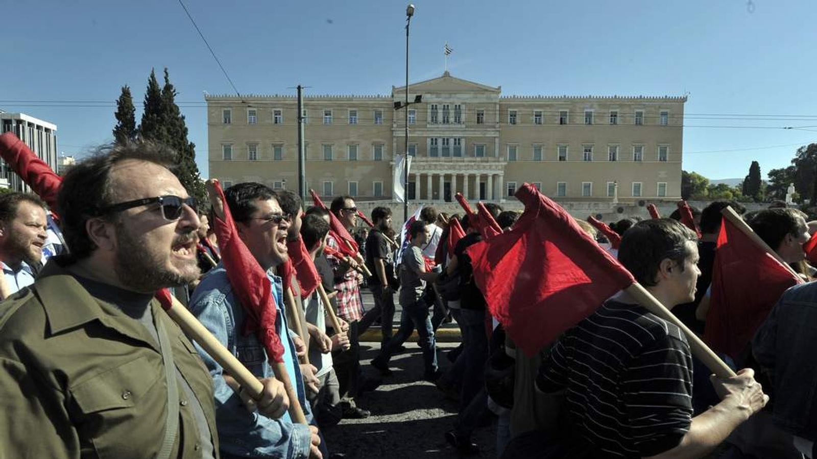 Paro general en Grecia por la extensión de la jornada laboral a 13 horas