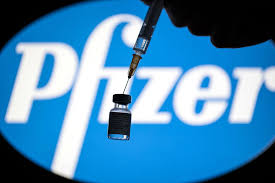 Pfizer acepta reducir precios de medicamentos para Medicaid tras negociaciones con Trump