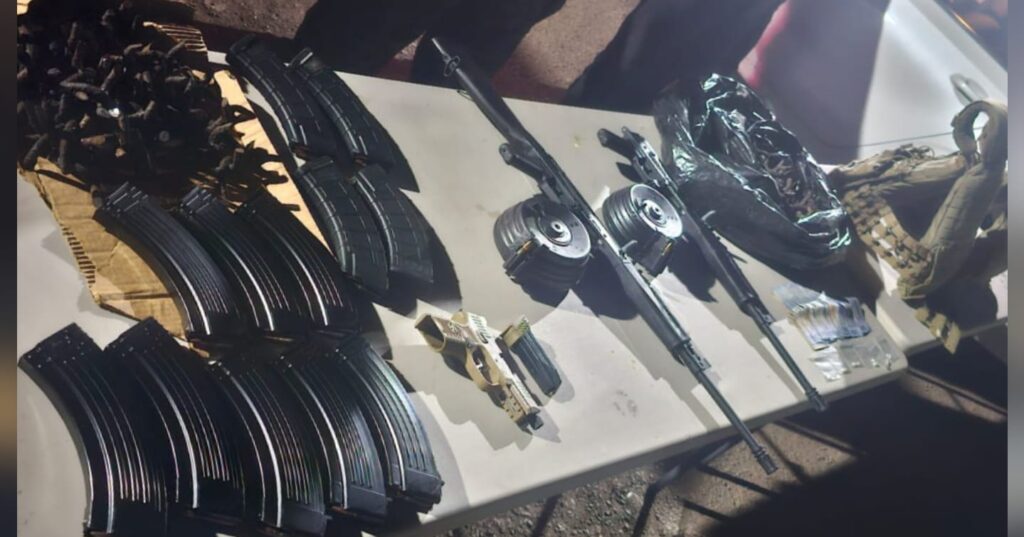 Policías estatales rescatan a persona “levantada” y detienen a dos hombres en Culiacán