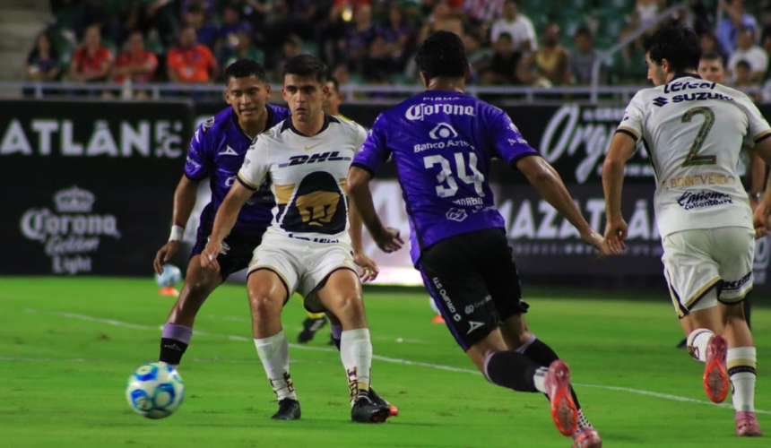 Pumas golea a Mazatlán FC