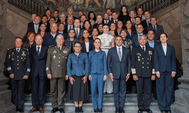 Claudia Sheinbaum acuerda fortalecer coordinación con gobernadores para disminuir delitos en el país