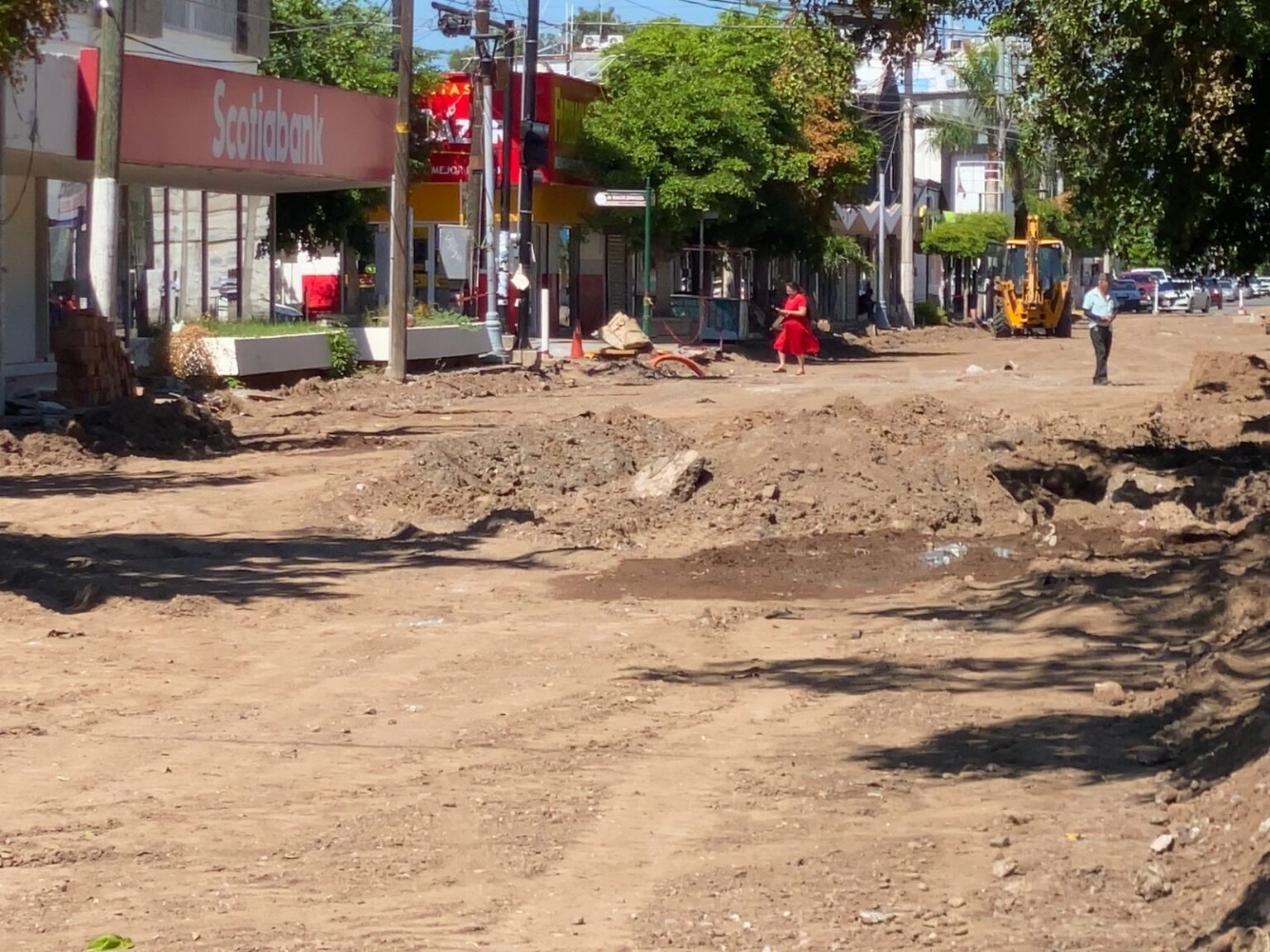 Solicitarán apoyo emergente para comercios afectados por rehabilitación de la Cuauhtémoc en Guasave