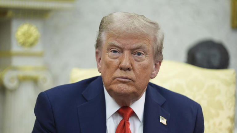Supremo de EU revisará con rapidez los aranceles de Trump