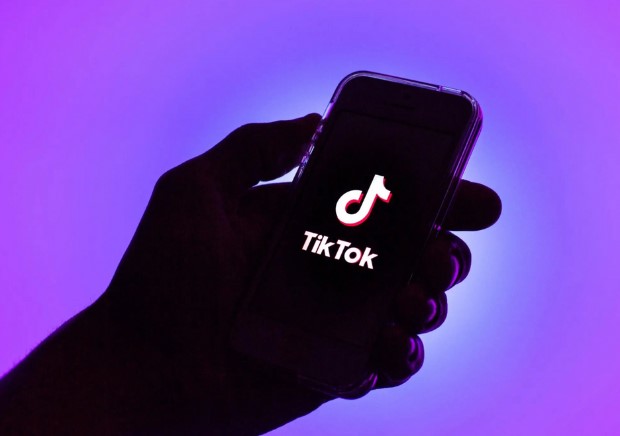 TikTok renueva su app con mensajes directos y la opción de enviar audios e imágenes