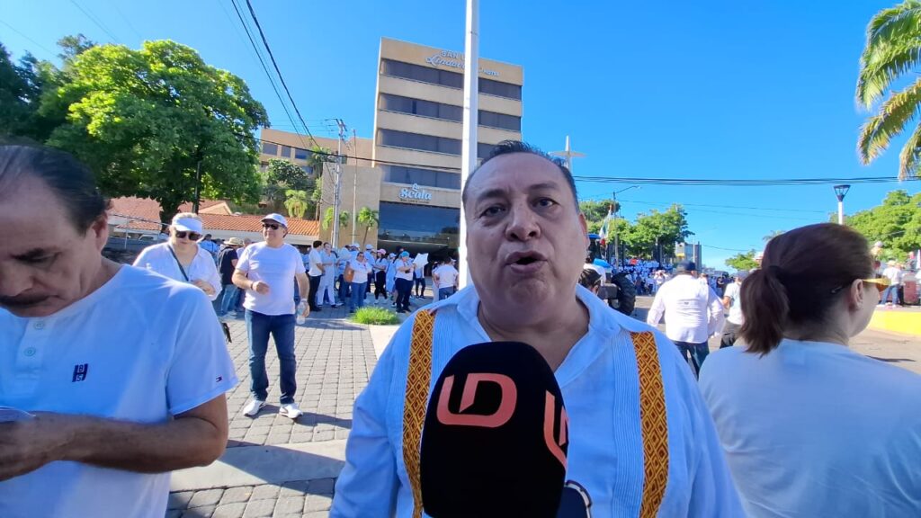 Víctor Manuel Aispuro,