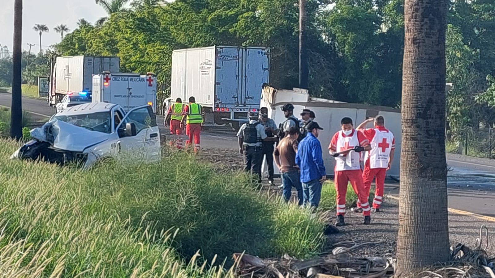 Accidente en carretera a Los Mochis