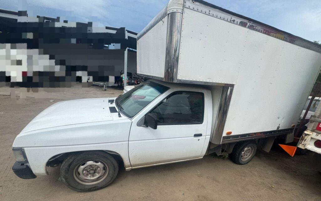 Camioneta de la línea Nissan