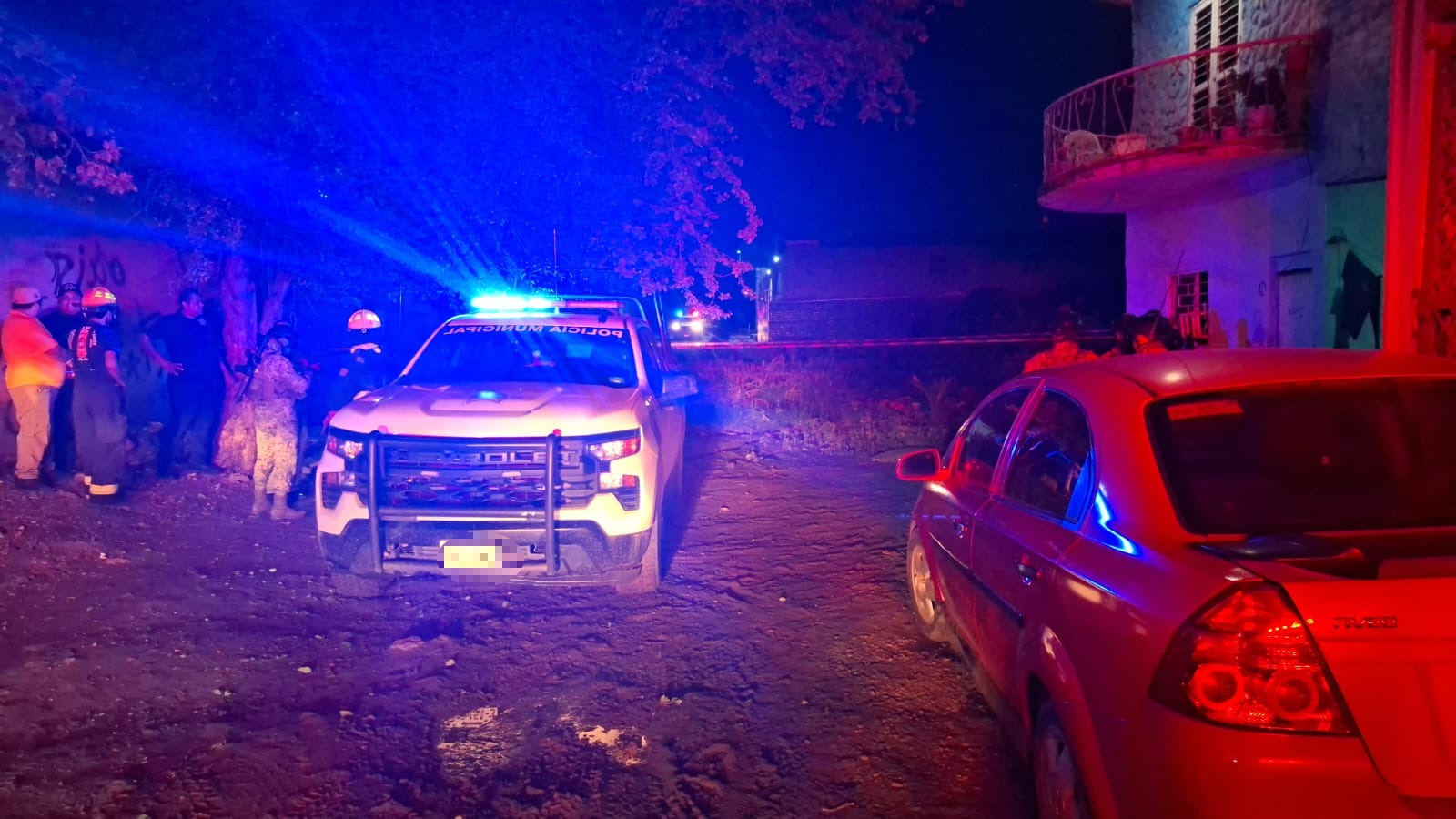 Patrullas en domicilio donde ocurrió ataque con explosivo