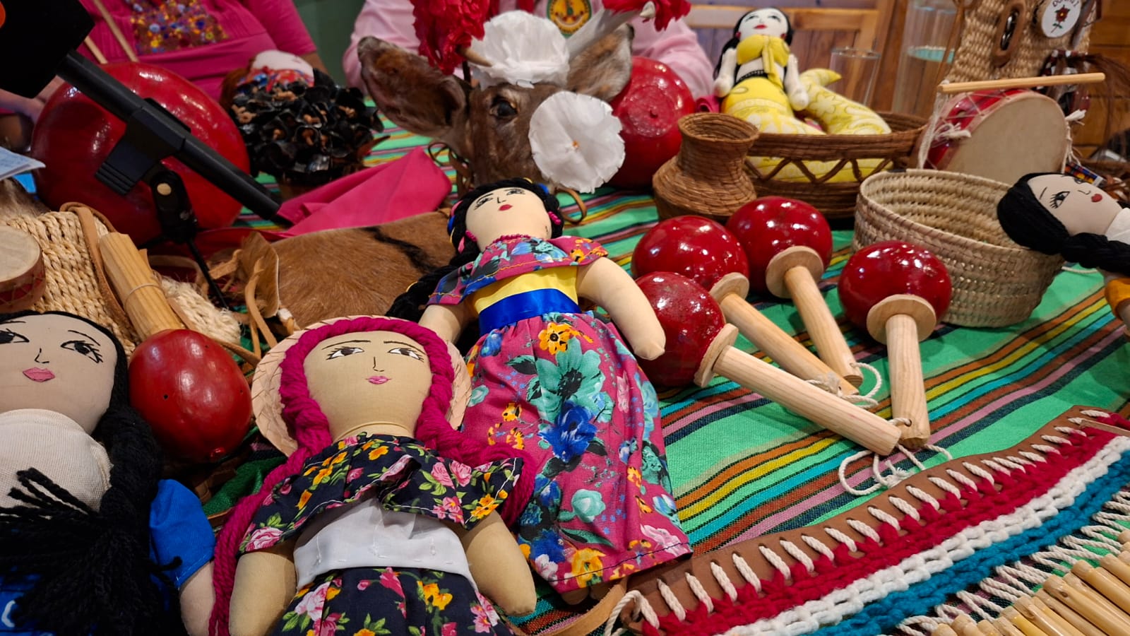Artesanos indígenas de Sinaloa buscan apoyo