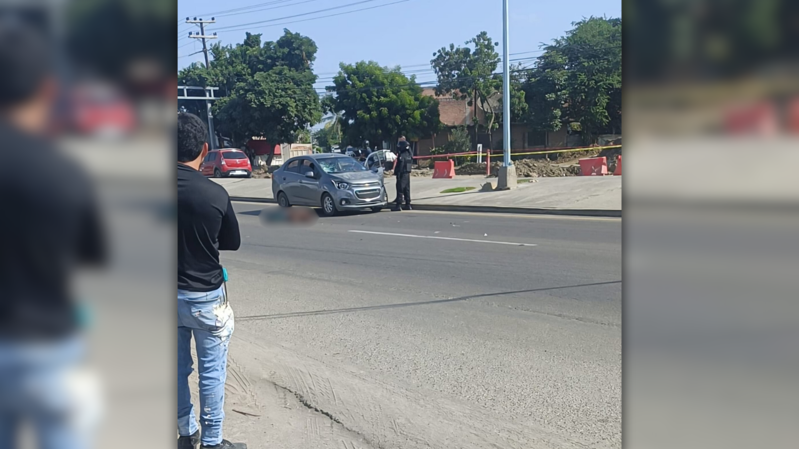 Automovilista atropella a un hombre