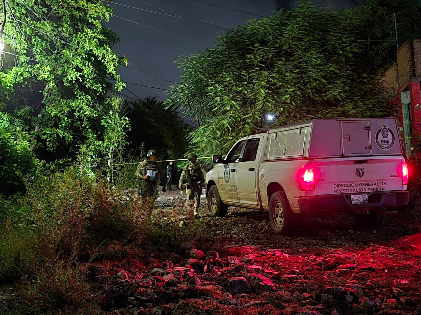Policía de Investigación en el lugar del hallazgo.