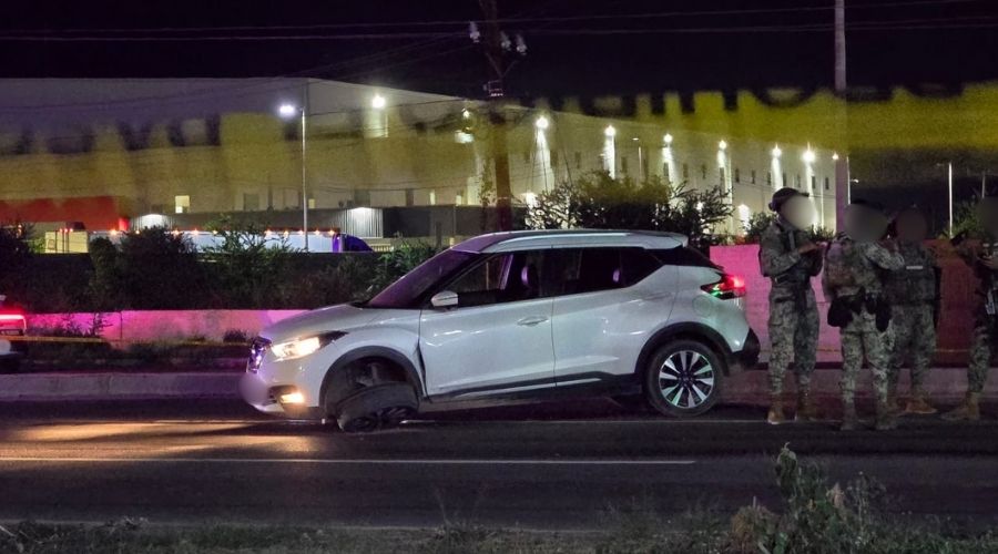 Ataque armado deja dos personas sin vida en una camioneta, en el sector de la Feria Ganadera, Culiacán