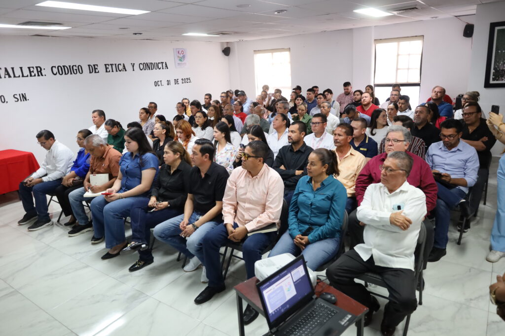 Ayuntamiento de Navolato imparte capacitación en ética