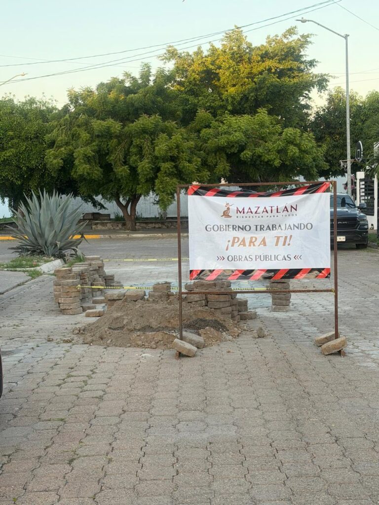 Ayuntamiento tiene tres cuadrillas que trabajan diariamente para acabar con los baches en Mazatlán