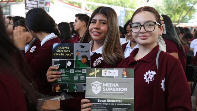 Beca Benito Juárez: ¿Qué debe decir tu estatus si ya completaste el registro en octubre?