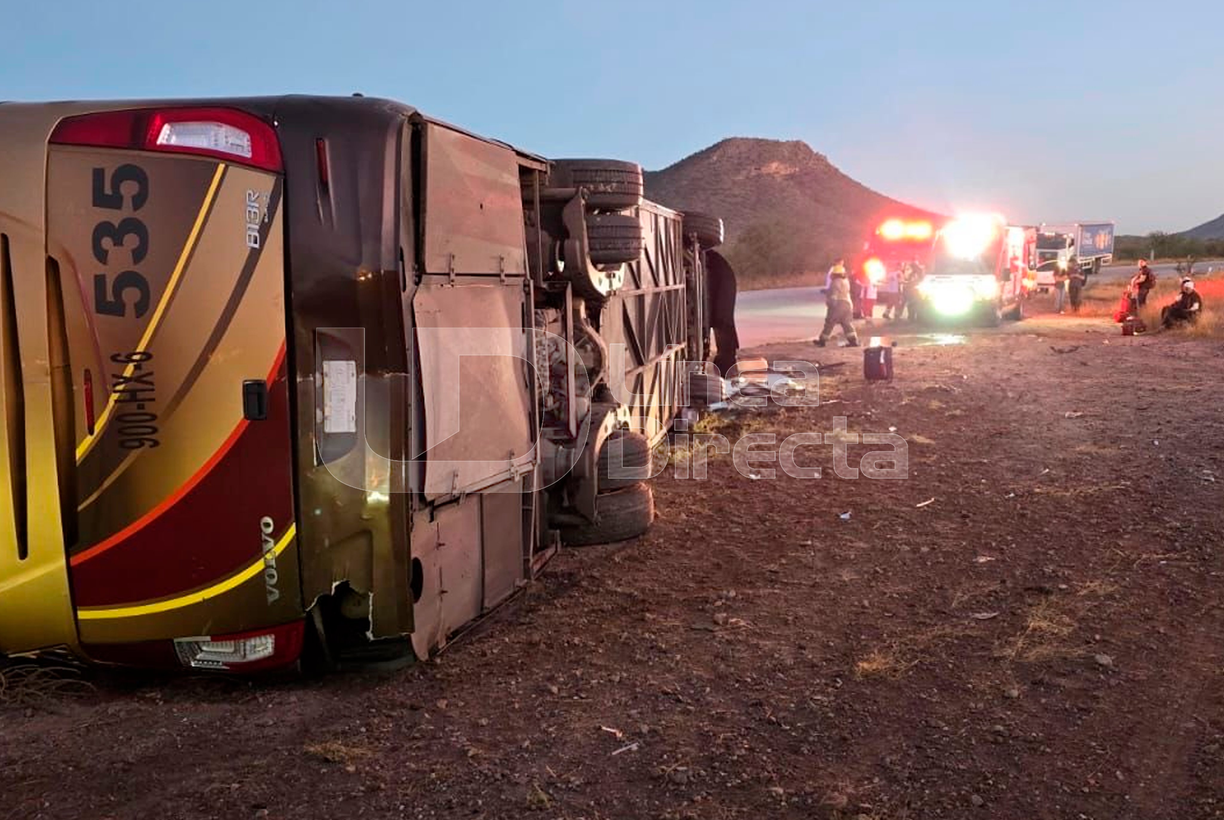 Camionazo en Sonora deja 7 personas fallecidas