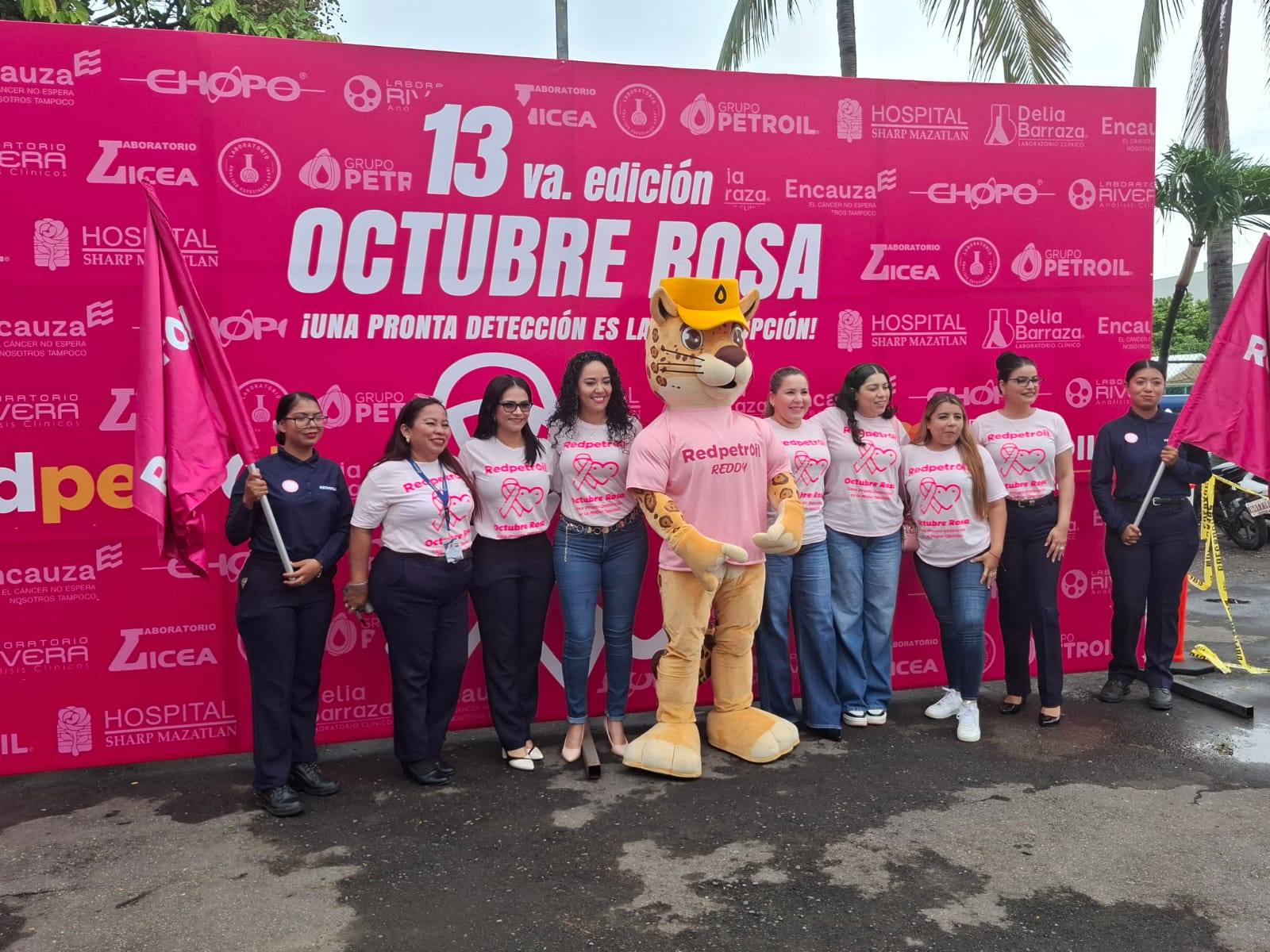 Grupo Petroil arranca la campaña Octubre Rosa