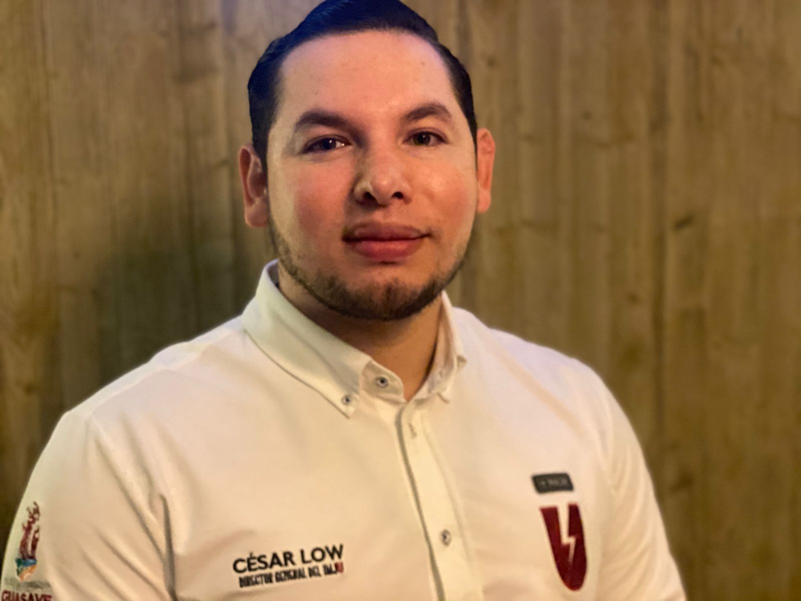 Director del instituto, César Low