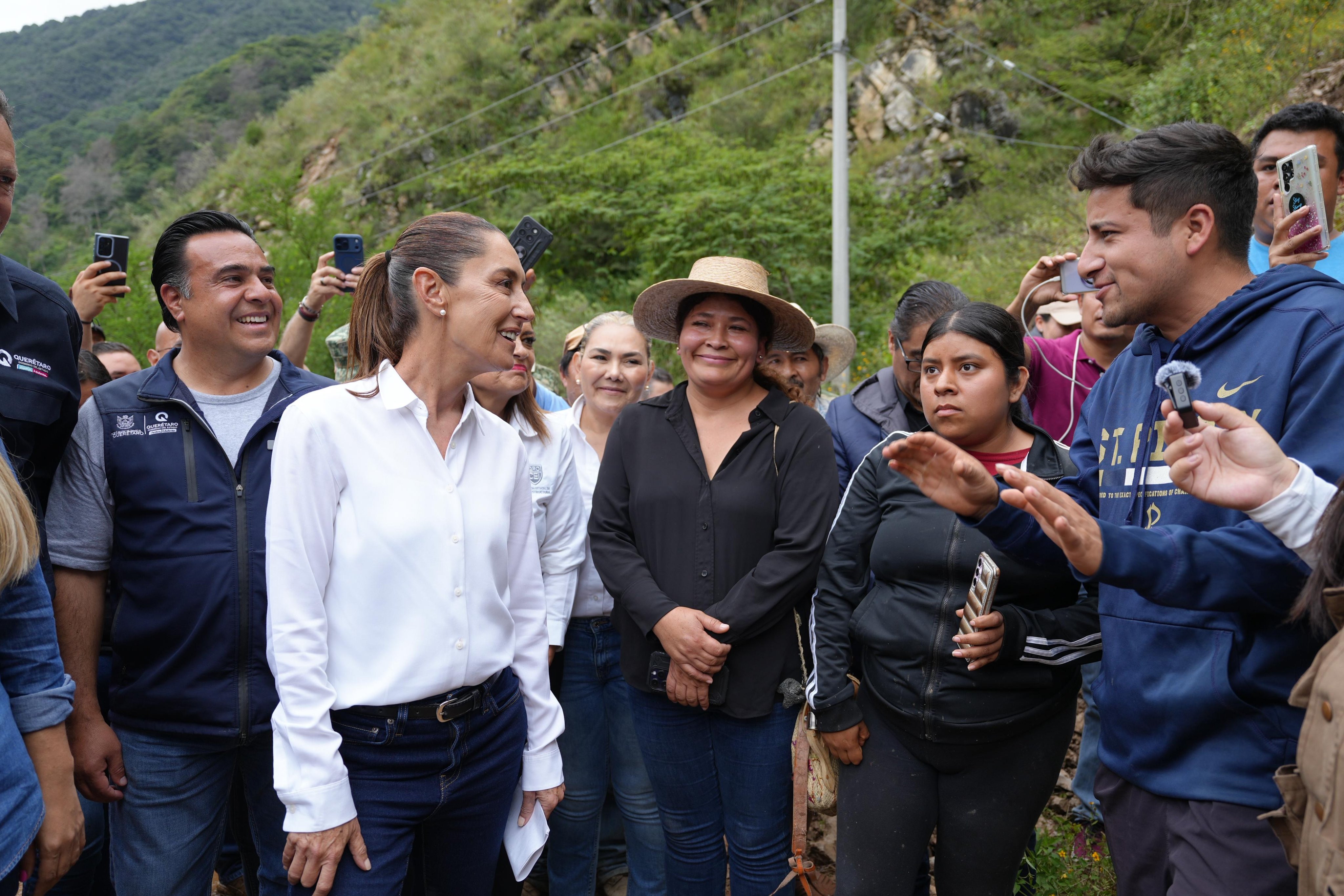 Sheinbaum recorre Querétaro y supervisa labores tras emergencia por lluvias: 