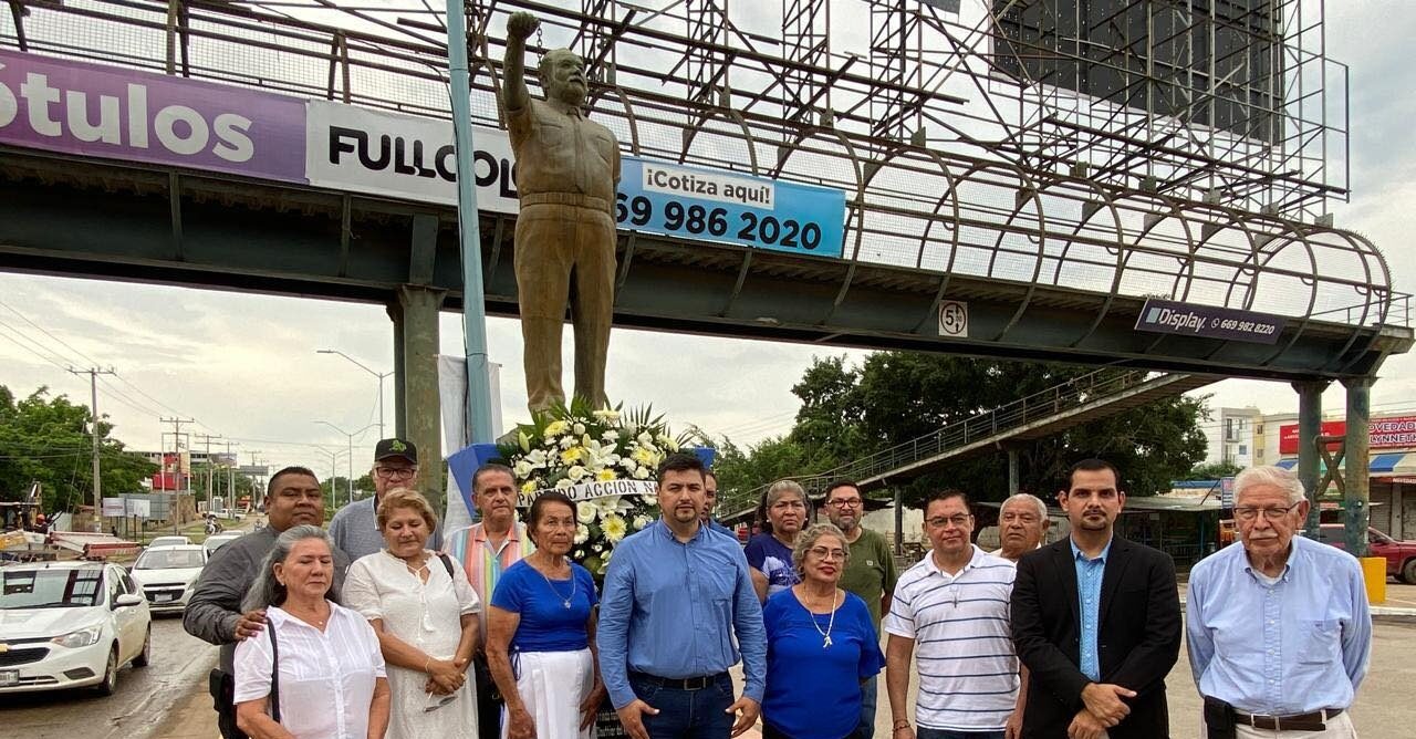 Conmemora el PAN en Mazatlán 36 aniversario luctuoso de Manuel J. Clouthier