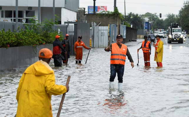 Más de 3 mil 500 personas son evacuadas en República Dominicana ante efectos del huracán Melissa