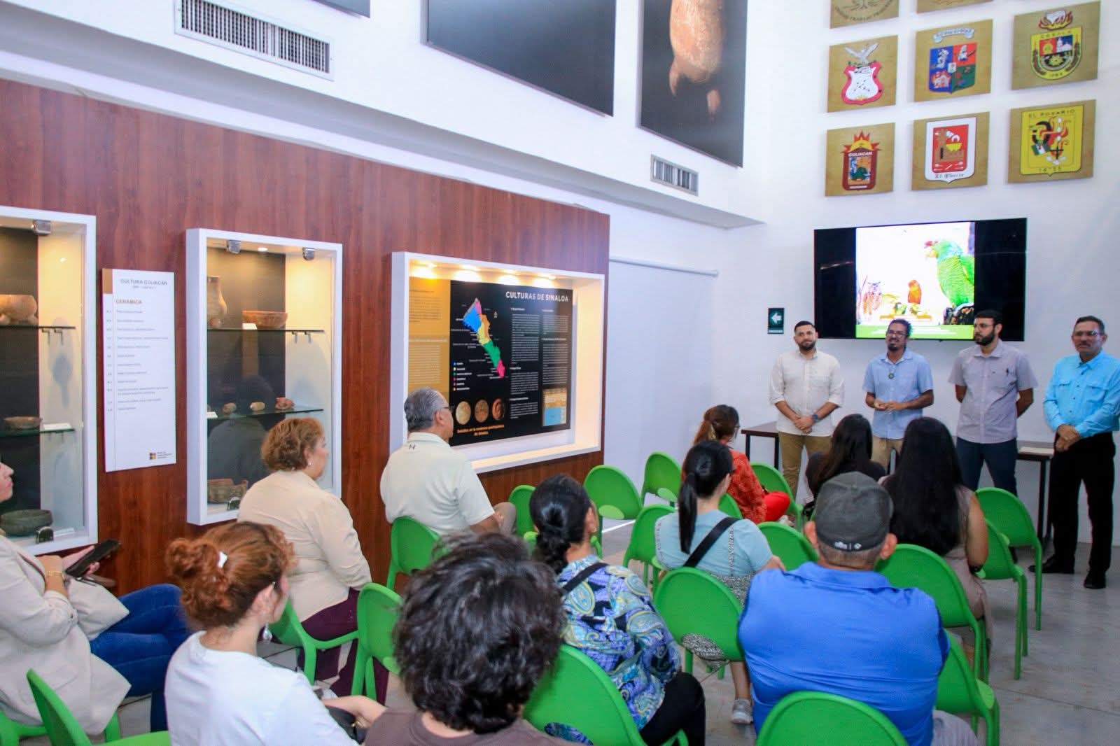 Inauguran en Culiacán la exposición fotográfica Aves de Sinaloa