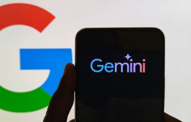 ¿Resumir páginas web con Gemini? Así puedes usar la nueva función de Google