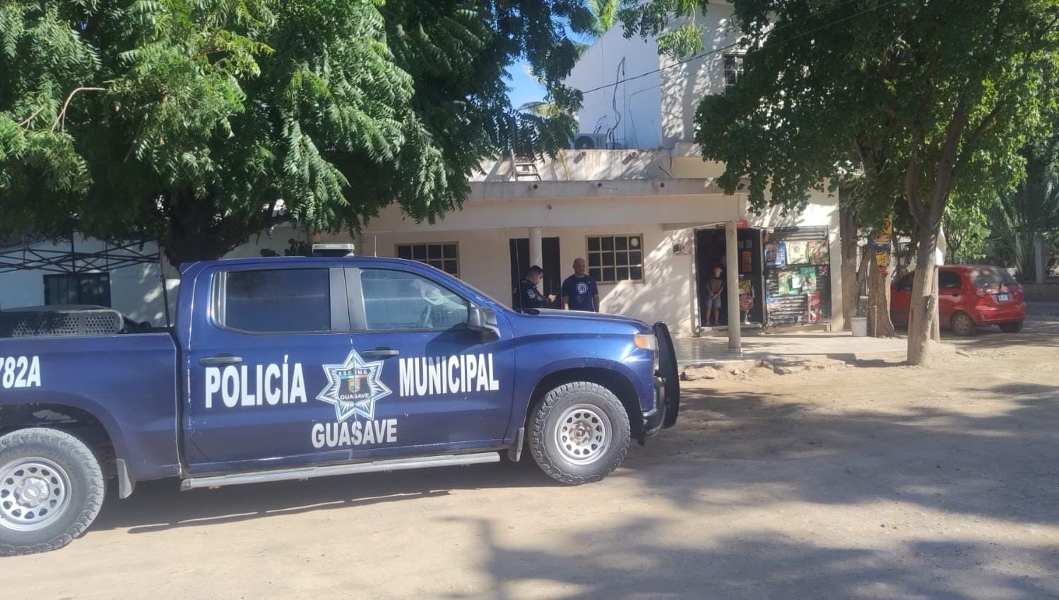 Hombre armado asalta a un vendedor y se lleva 6 mil pesos en La Máquina, Guasave