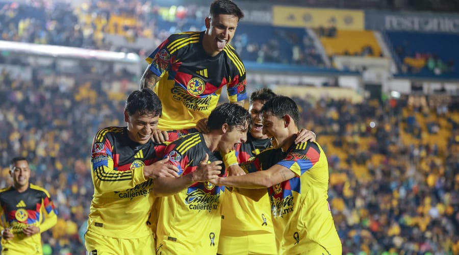 América golea, pasa por encima de Santos y pelea la punta en Liga Mx