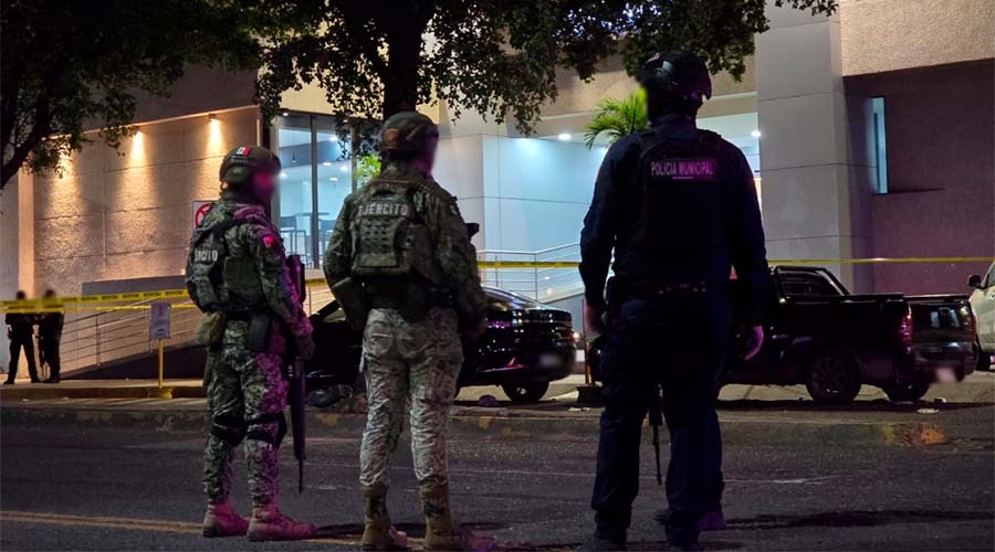 Militares y policías en escena del crimen