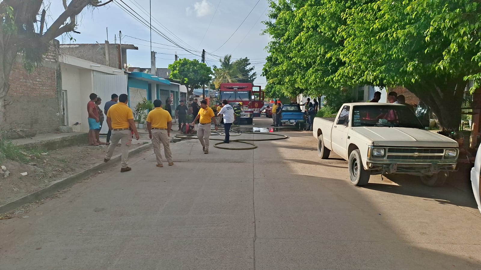 Movilización de Bomberos tras el incendio.