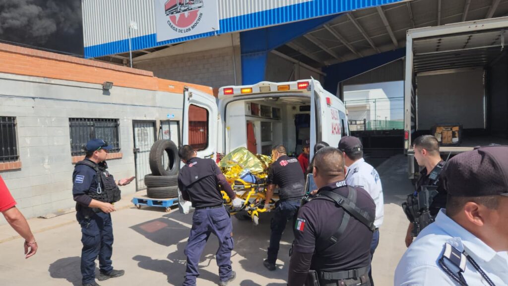 Intubado y grave se encuentra menor lesionado tras incendio de pipa en Los Mochis