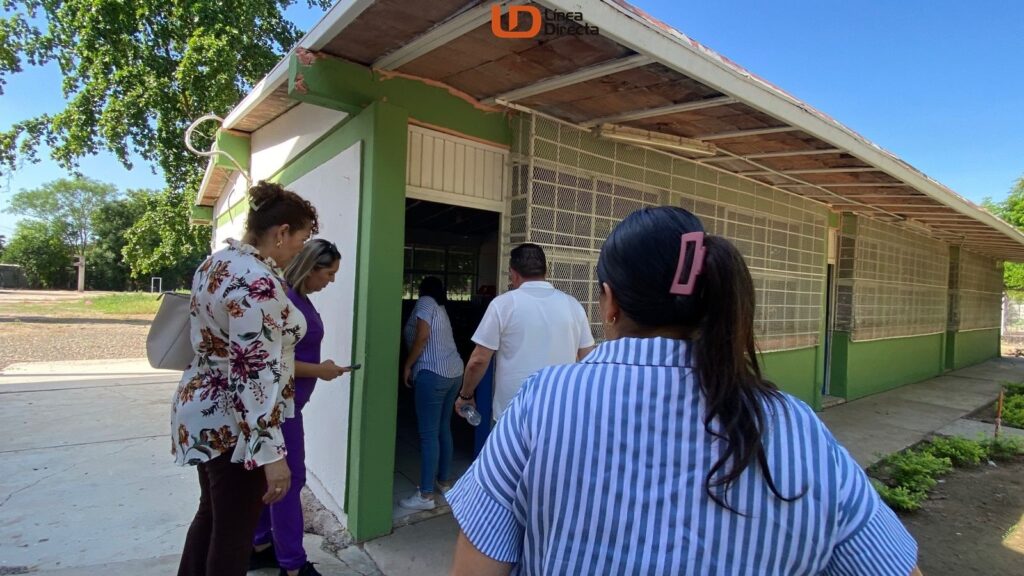 Tras plaga de garrapatas, este lunes reanudan clases en primaria de JJR