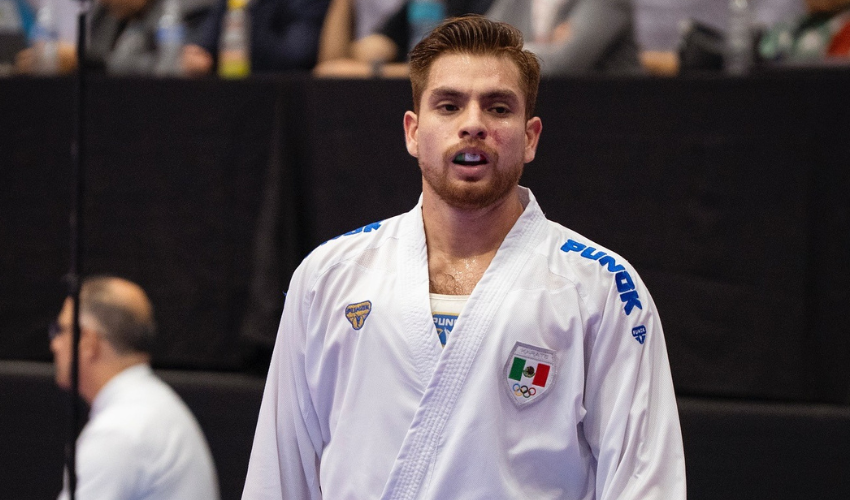 Jesús Moreno, karateca mazatleco