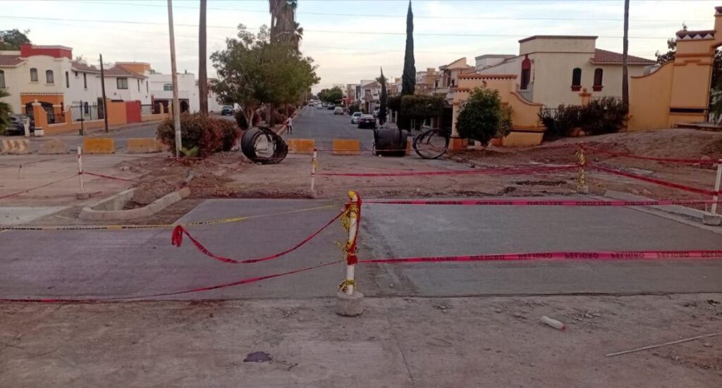 Las losas de concreto se están rehabilitando debido a que estaban en mal estado físico