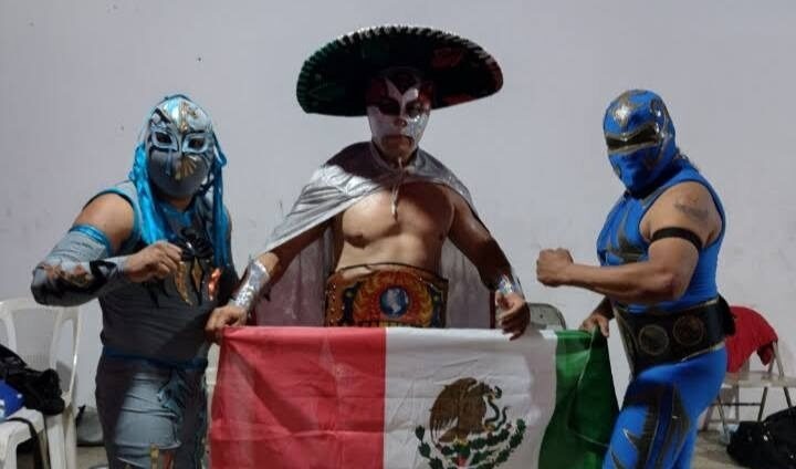 Lucharán gladiadores mazatlecos en honor al joven Ángel Julián