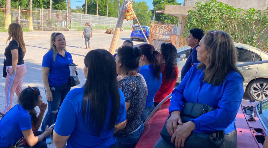 Madres toman escuela primaria de Los Mochis