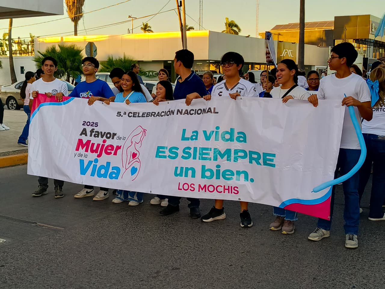 Colectivos religiosos marcharon por la mujer, la vida y la paz