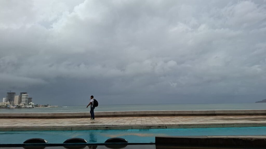 Mazatlán acumula 49.6 mm de lluvia hasta el mediodía de este sábado