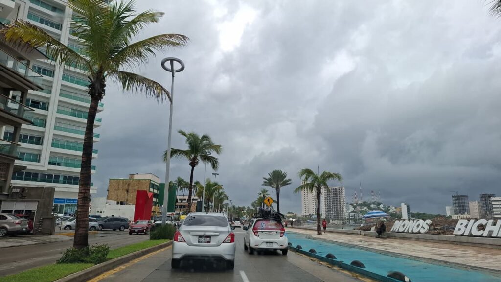 Mazatlán acumula 49.6 mm de lluvia hasta el mediodía de este sábado