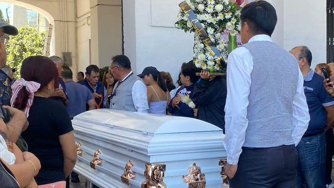 ¡Entre lágrimas y aplausos! Dan último adiós a 