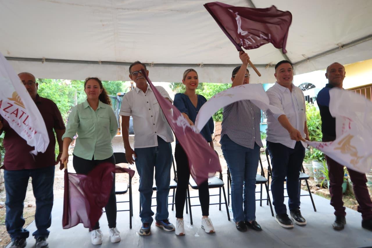 De manera simultánea, inicia pavimentación de tres calles en distintos sectores