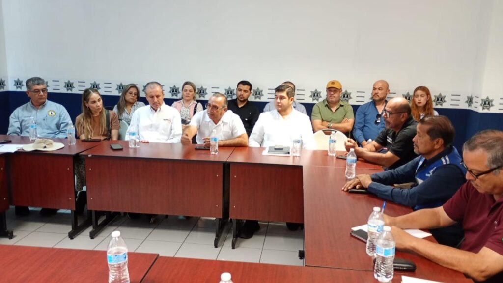 PC municipal refuerza revisiones y lineamientos de seguridad en las gasolineras de Ahome