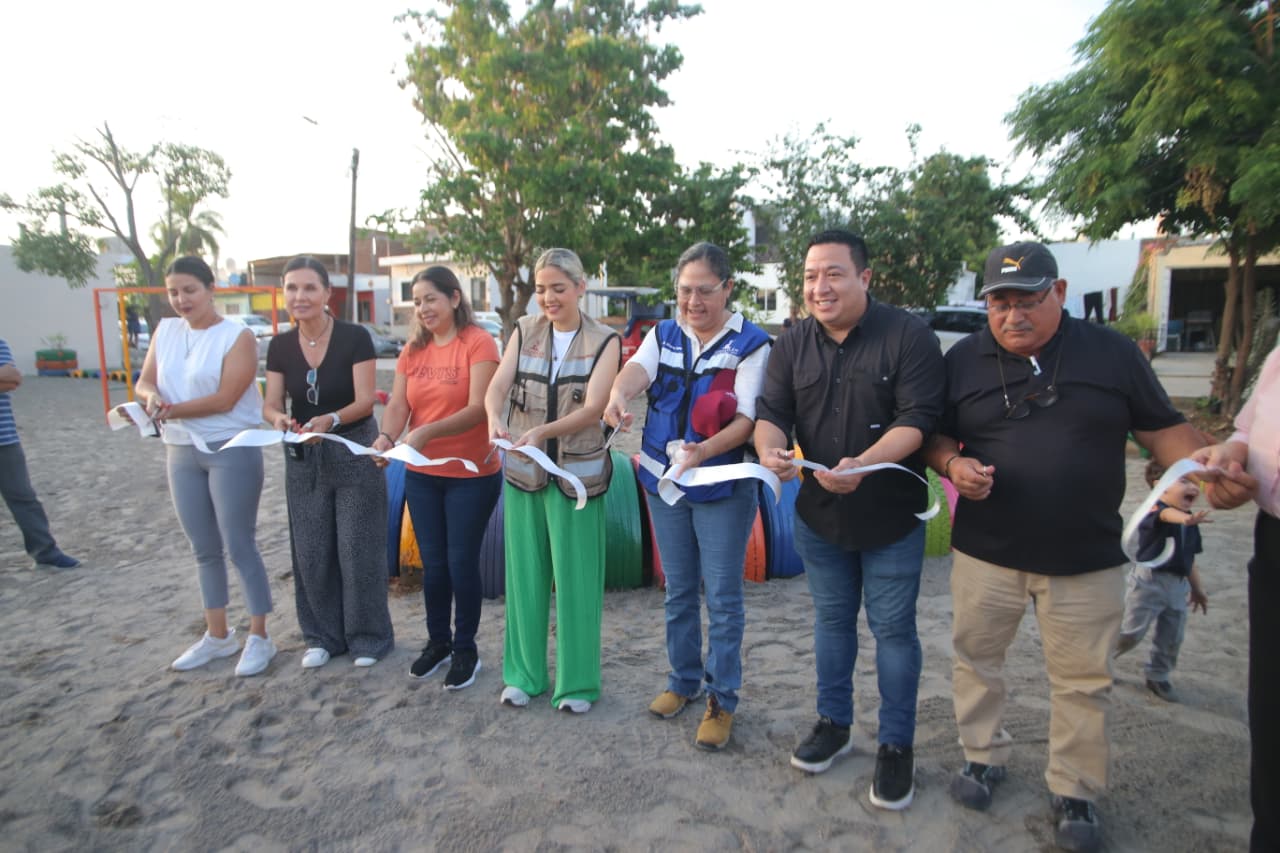Entregan parque recreativo en Salinas de Gortari