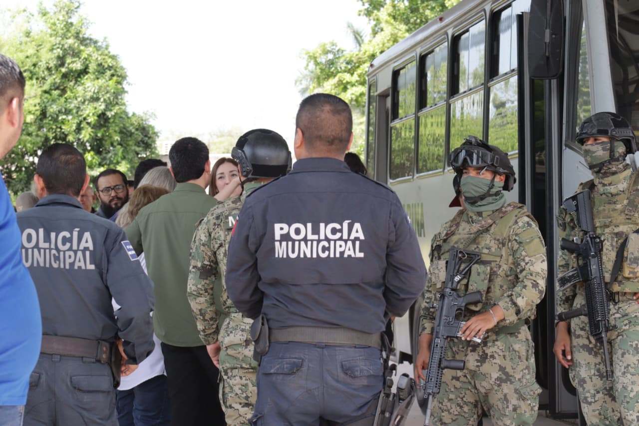 Piden investigar rescate de adolescentes en barco frente a Sinaloa