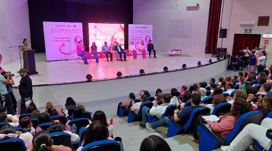 El secretario de salud anuncia fortalecimiento de atención médica al cáncer en mujeres