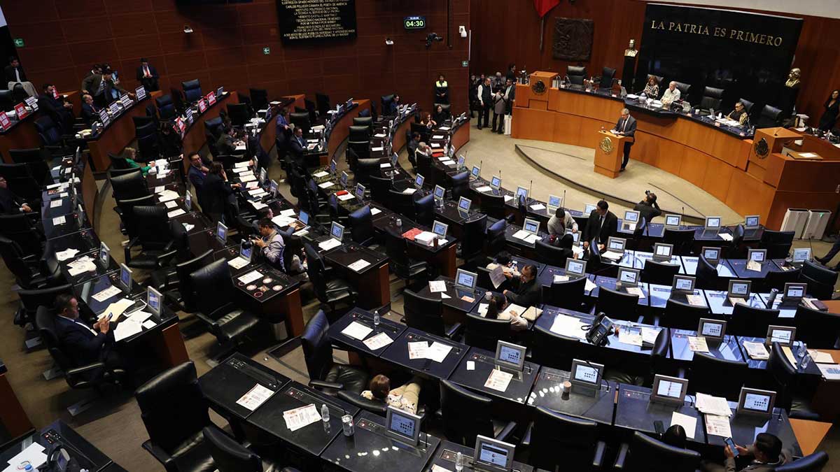Senado aprueba sin cambios el Paquete Fiscal 2026 y avala incremento al IEPS