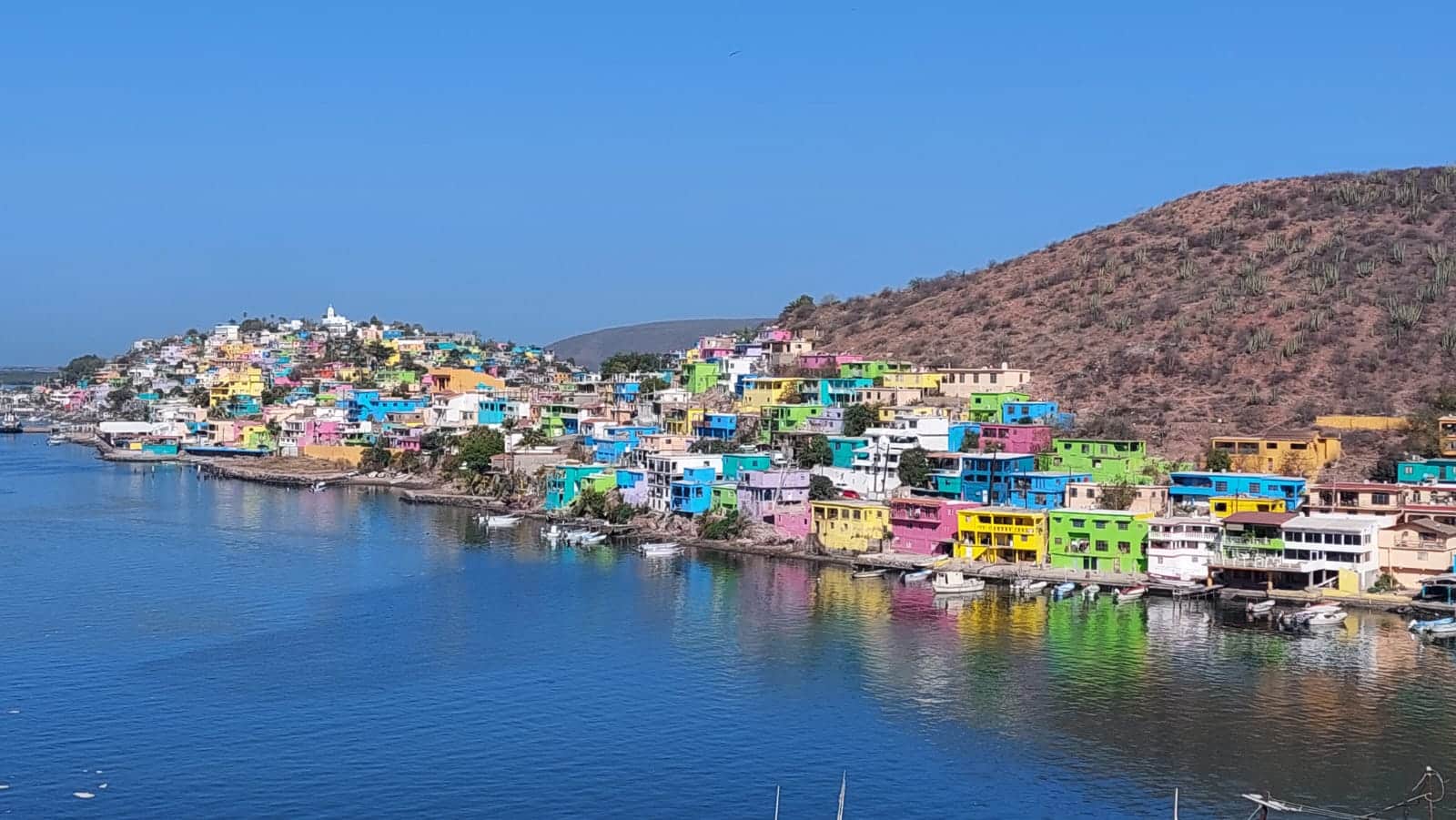 Actuación del gobierno en buque con posible droga atracado en Topolobampo