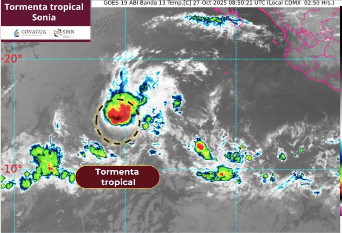 Tormenta tropical Sonia adentrándose a aguas profundas del Pacífico.